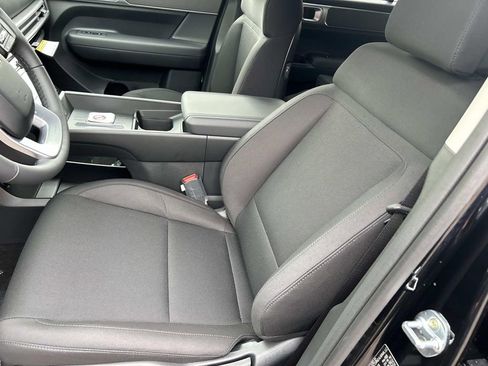 New 2026 Hyundai Santa Fe SE image 14