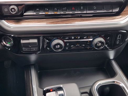 New 2026 Chevrolet Silverado 1500 LT Trail Boss w/ LT Trail Boss Premium Package AWD/4WD image 14