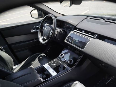 Used 2019 Land Rover Range Rover Velar R-Dynamic SE AWD/4WD image 15