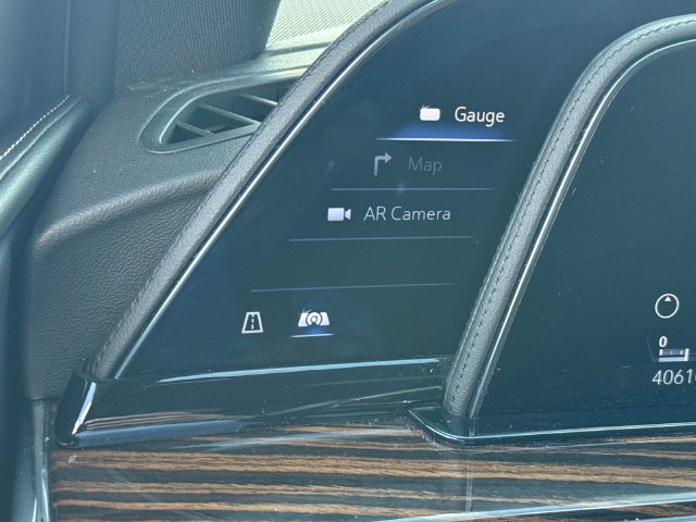 Used 2022 Cadillac Escalade Luxury RWD image 22