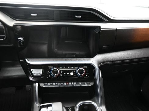 Used 2025 GMC Sierra 1500 Denali w/ Technology Package RWD image 22
