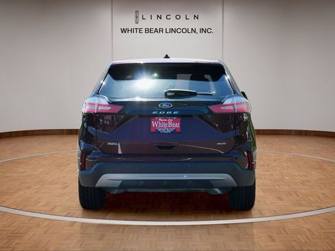 Used 2024 Ford Edge SEL w/ Convenience Package AWD/4WD image 6