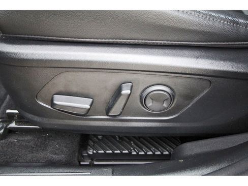 Certified 2025 Hyundai Santa Cruz Limited image 29