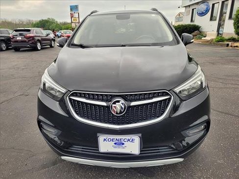 Used 2019 Buick Encore Sport Touring w/ Safety Package FWD image 3