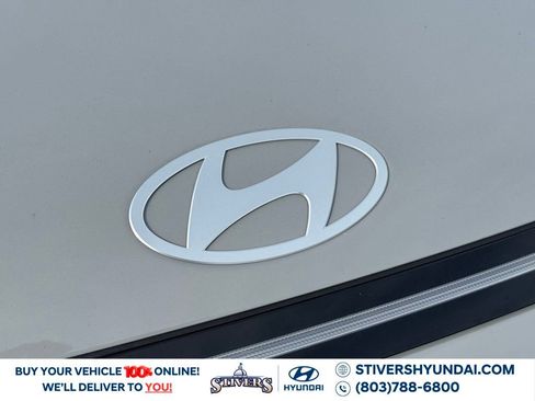 New 2026 Hyundai Kona SE image 8