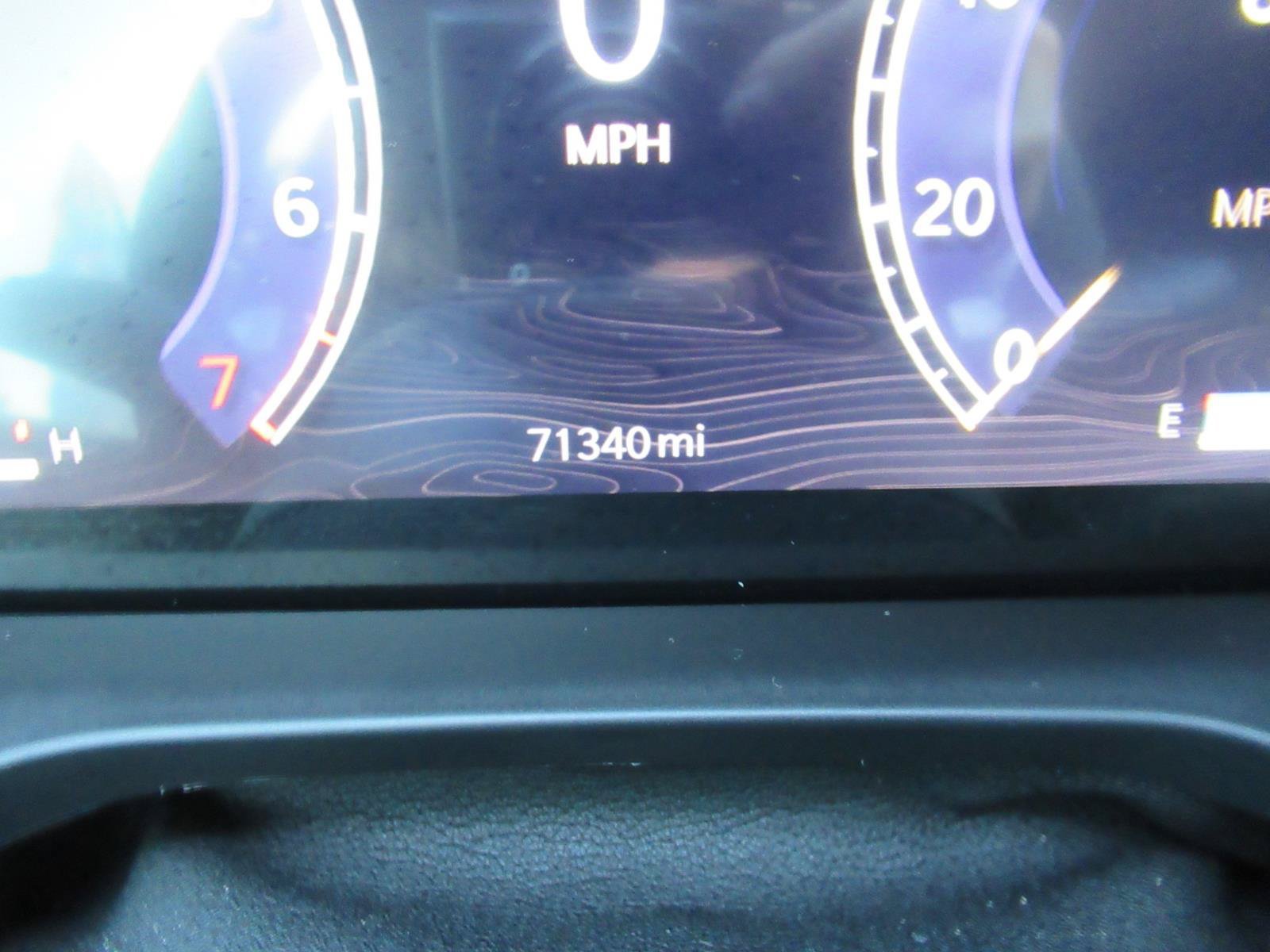 Used 2023 Jeep Grand Cherokee Limited AWD/4WD image 33
