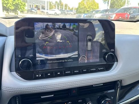 Used 2023 Nissan Rogue SL w/ SL Premium Package AWD/4WD image 34