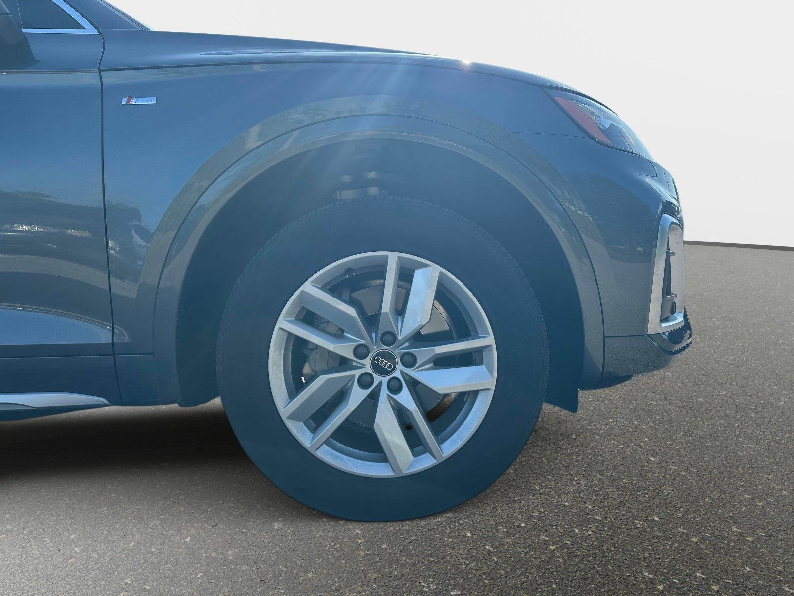 Used 2023 Audi Q5 2.0T Premium AWD/4WD image 6