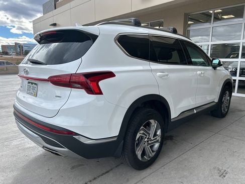 Certified 2022 Hyundai Santa Fe SEL image 3