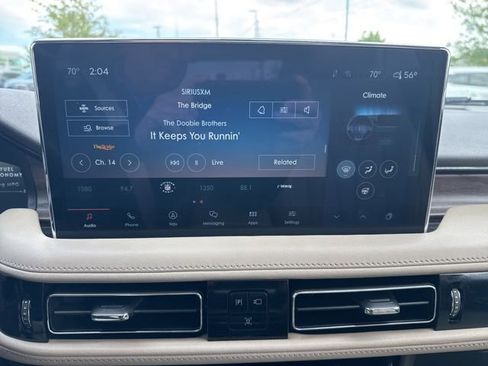 Used 2023 Lincoln Nautilus Reserve w/ Equipment Group 201A AWD/4WD image 7