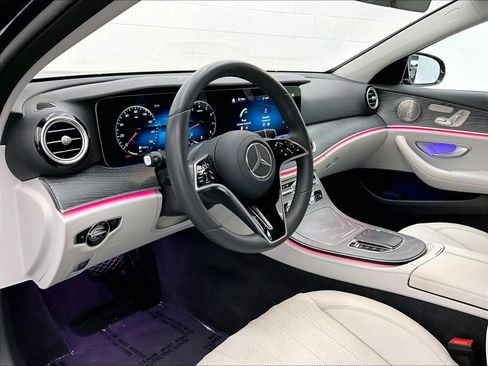 Used 2022 Mercedes-Benz E 350 Sedan image 19