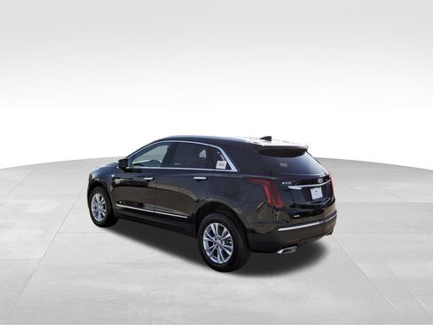 New 2026 Cadillac XT5 Luxury image 3