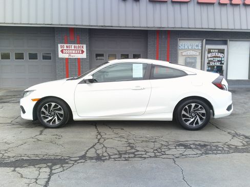 Used 2017 Honda Civic LX-P image 2