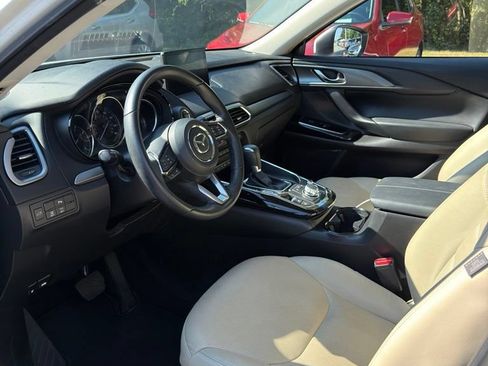 Used 2020 MAZDA CX-9 Touring w/ Touring Premium Package FWD image 5