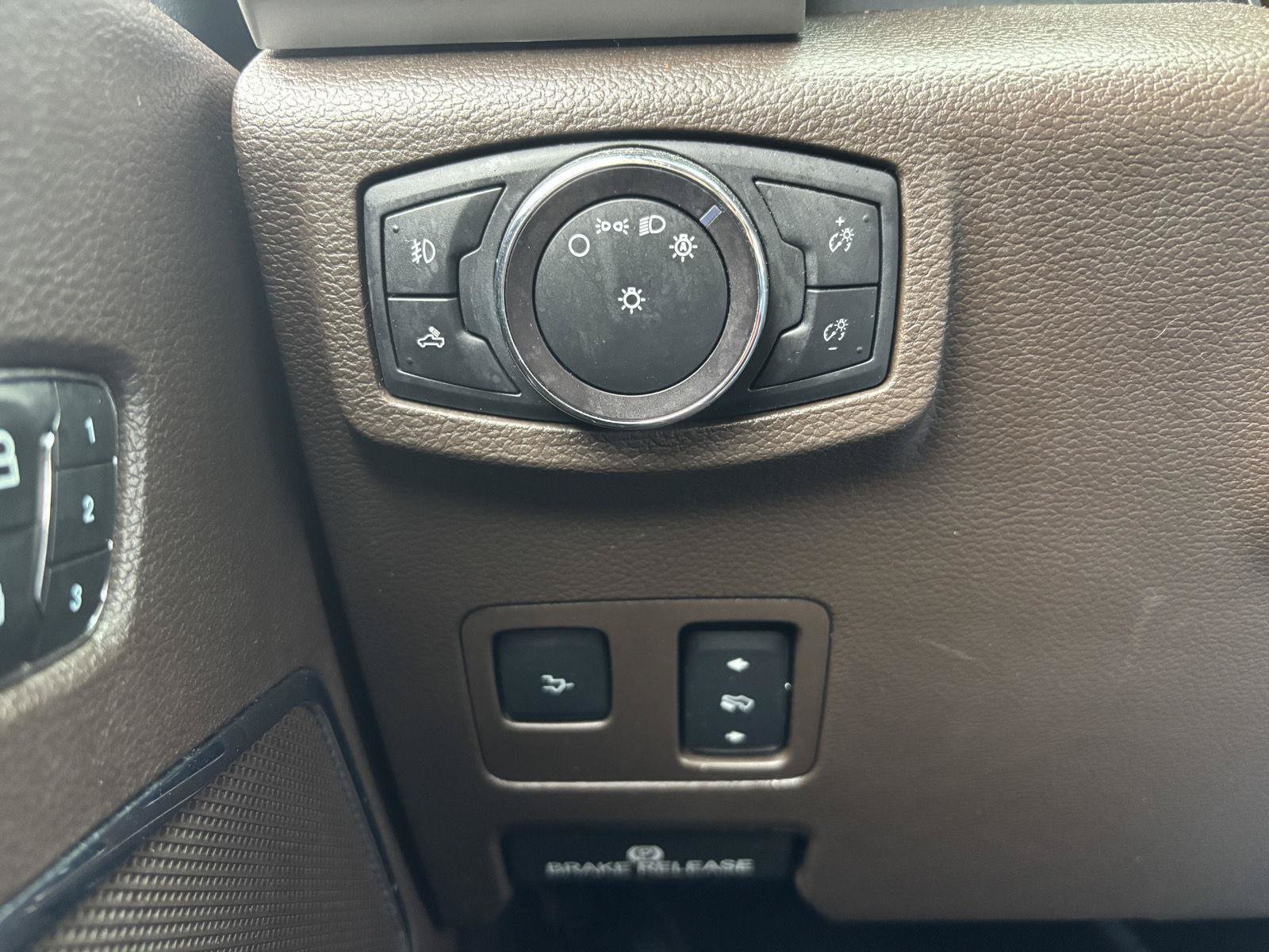 Used 2019 Ford F250 King Ranch w/ King Ranch Ultimate Package AWD/4WD image 29