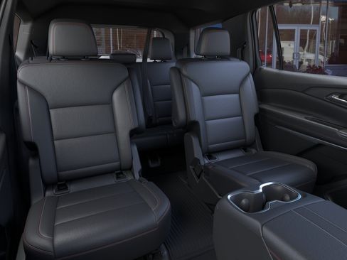 New 2026 Chevrolet Traverse Z71 AWD/4WD image 17