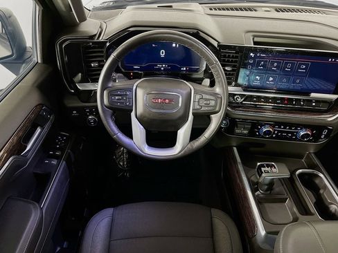 Used 2023 GMC Sierra 1500 Elevation w/ Preferred Package image 22