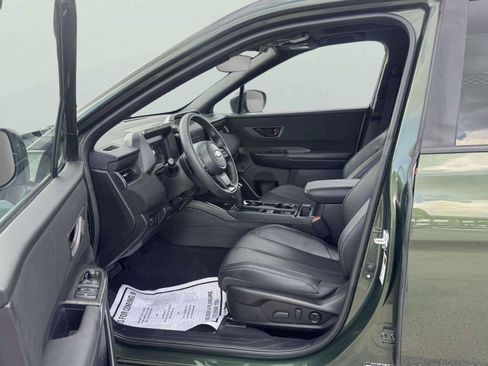 Used 2026 Subaru Outback Limited AWD/4WD image 16