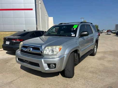 Used 2007 Toyota 4Runner SR5 RWD image 7
