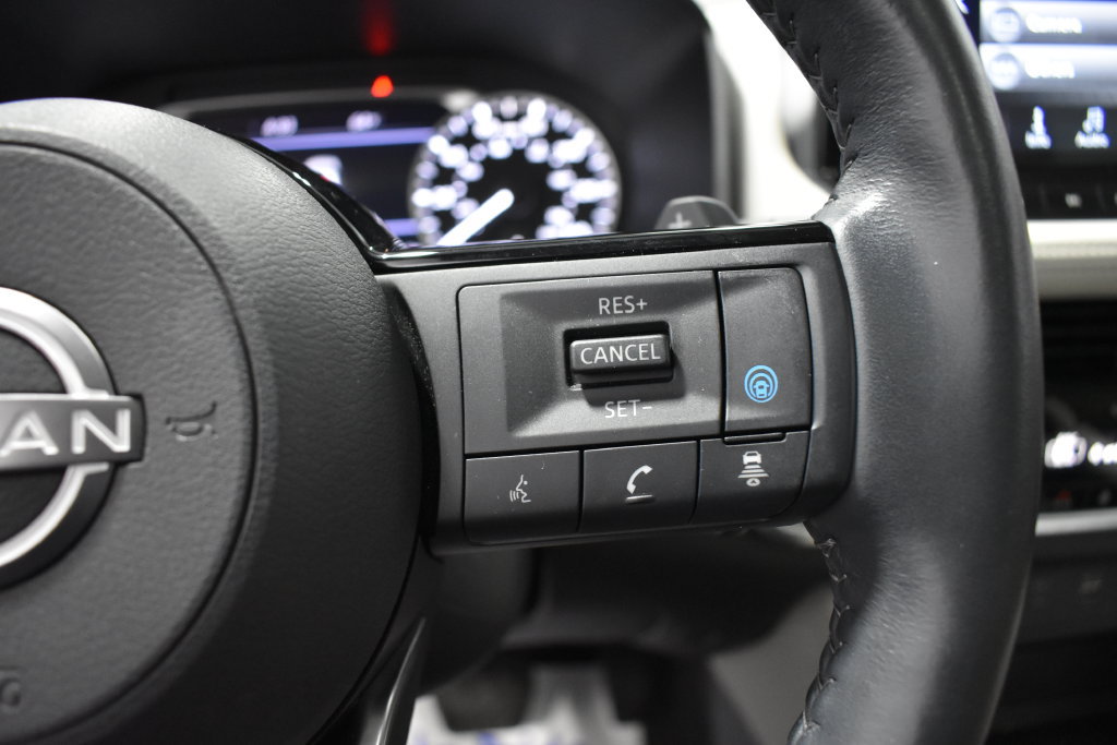 Certified 2023 Nissan Rogue SL w/ SL Premium Package AWD/4WD image 32