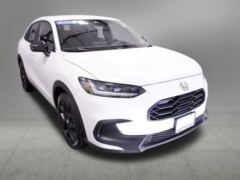 Certified 2024 Honda HR-V Sport image 9