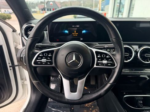 Used 2019 Mercedes-Benz A 220 image 17