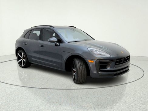 Used 2024 Porsche Macan S AWD/4WD image 5