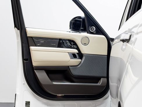 Used 2020 Land Rover Range Rover Long Wheelbase Autobiography image 67