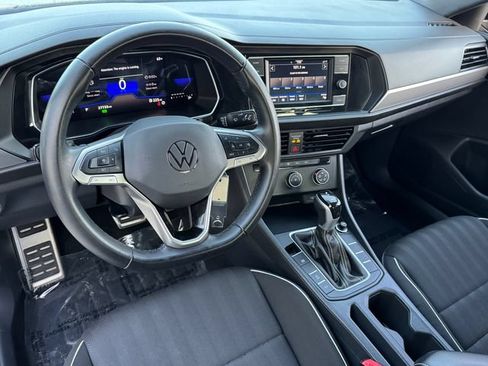 Used 2023 Volkswagen Jetta Sport FWD image 11