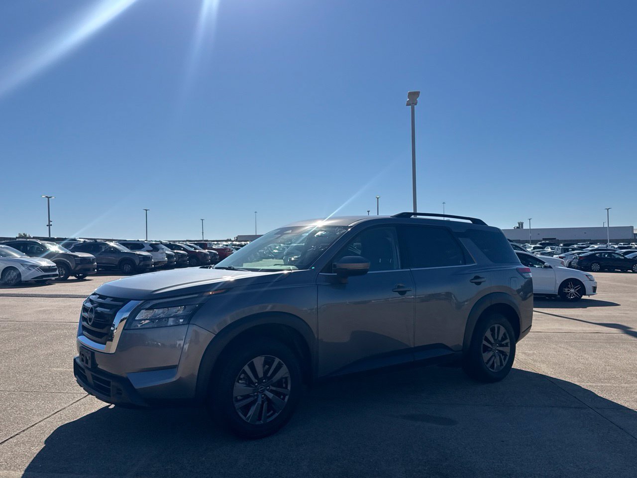 Certified 2024 Nissan Pathfinder SV w/ Cargo Package AWD/4WD image 9