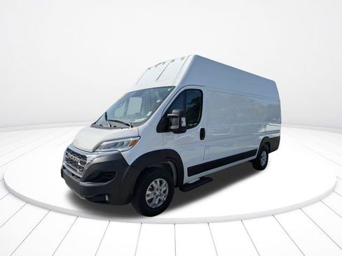 Used 2024 RAM ProMaster 3500 w/ Quick Order Package 22G SLT FWD image 8