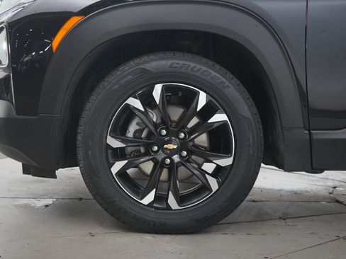 Used 2022 Chevrolet TrailBlazer LT w/ Convenience Package FWD image 29