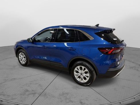 Used 2023 Ford Escape Active image 8