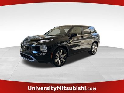 New 2025 Mitsubishi Outlander SE