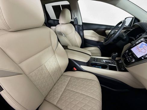 Used 2024 Nissan Murano Platinum w/ Cargo Package image 37