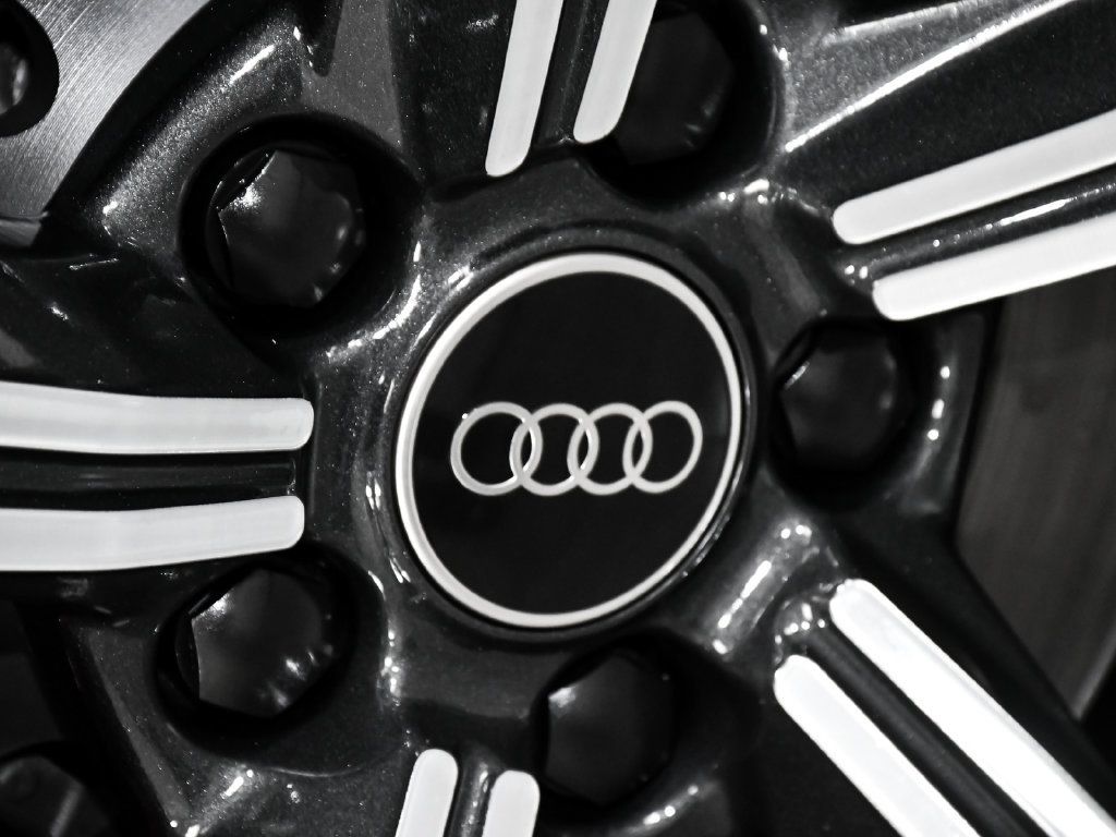 Used 2023 Audi RS 5 Sportback w/ Dynamic Package AWD/4WD image 92