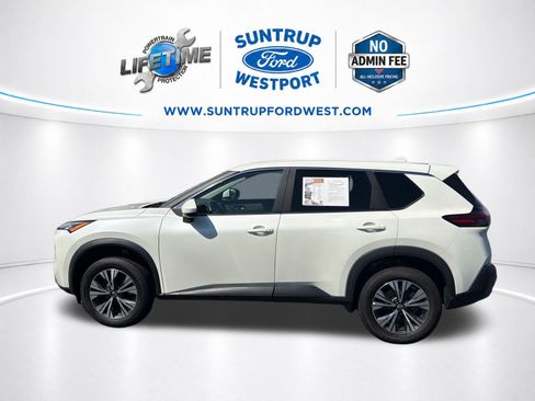 Used 2023 Nissan Rogue SV AWD/4WD image 8