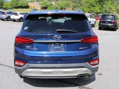 Used 2019 Hyundai Santa Fe AWD image 4