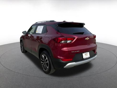 Used 2025 Chevrolet TrailBlazer LT image 11