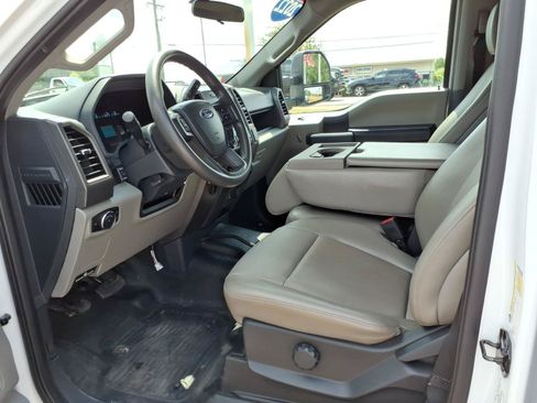 Used 2022 Ford F350 XL w/ Power Equipment Group AWD/4WD image 11
