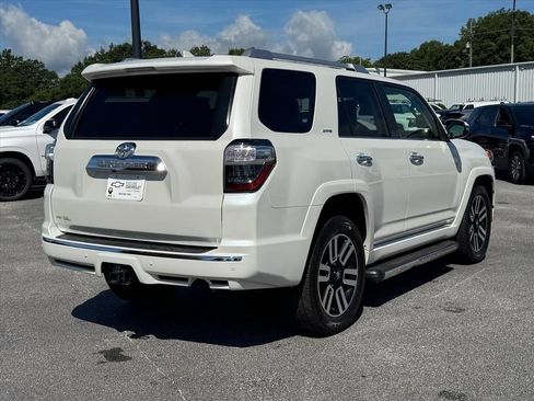 Used 2023 Toyota 4Runner Limited RWD image 3