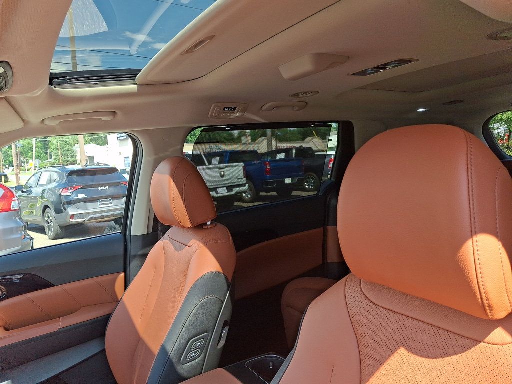 Used 2026 Kia Carnival SX Prestige FWD image 26