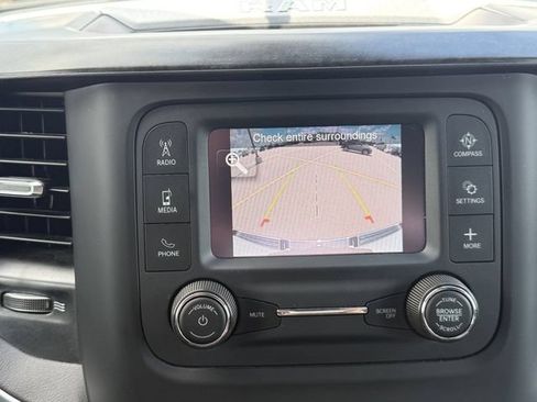 Used 2023 RAM 1500 Big Horn AWD/4WD image 12