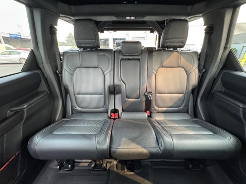 Used 2024 Ford Bronco Raptor w/ Interior Carbon Fiber Pack 6 AWD/4WD image 36