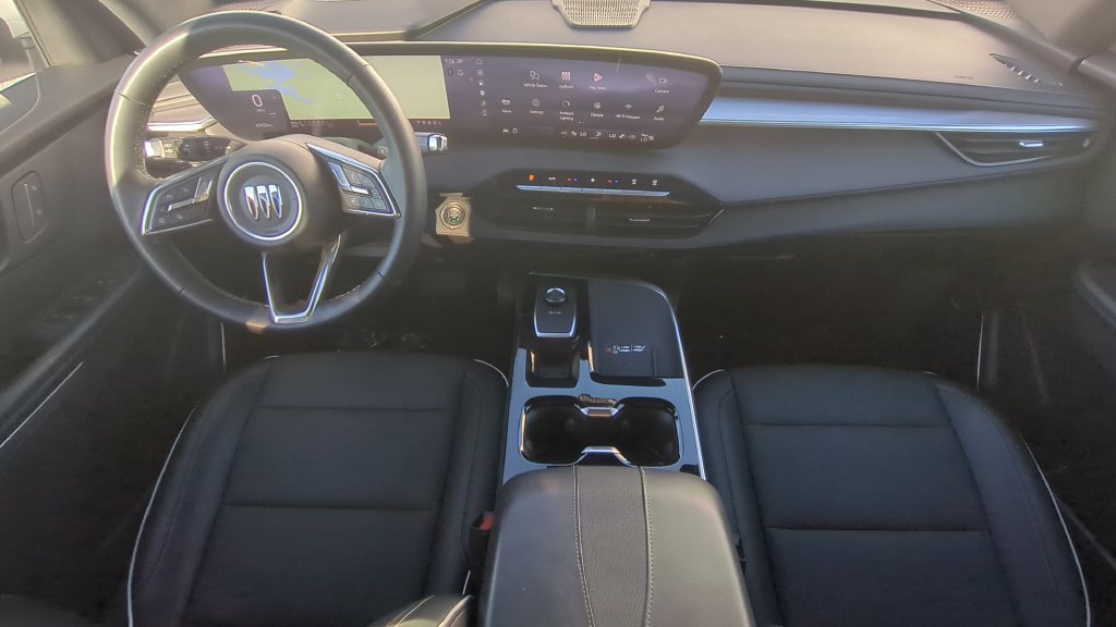 Used 2025 Buick Enclave Preferred FWD image 11