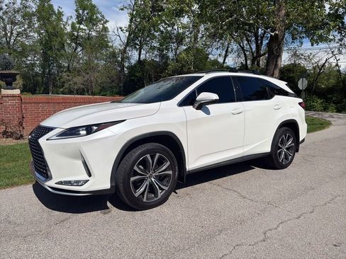 Used 2022 Lexus RX 350L Premium w/ Premium Package image 3