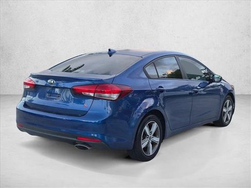 Used 2018 Kia Forte S FWD image 5