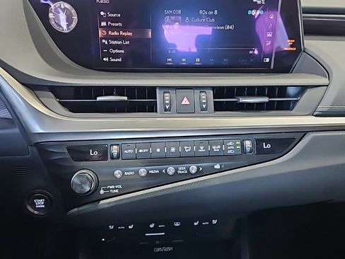 Used 2019 Lexus ES 350 Ultra Luxury image 31