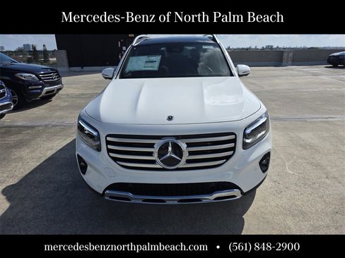 New 2026 Mercedes-Benz GLB 250 image 2