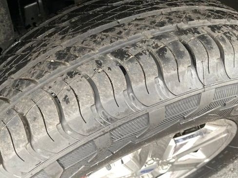 Used 2024 Ford F150 XLT image 24